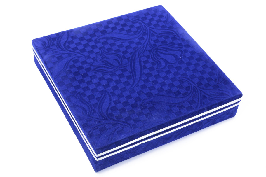 Шахматы из камня "Грация" темный мрамор и оникс 30 купить в Санкт-Петербурге