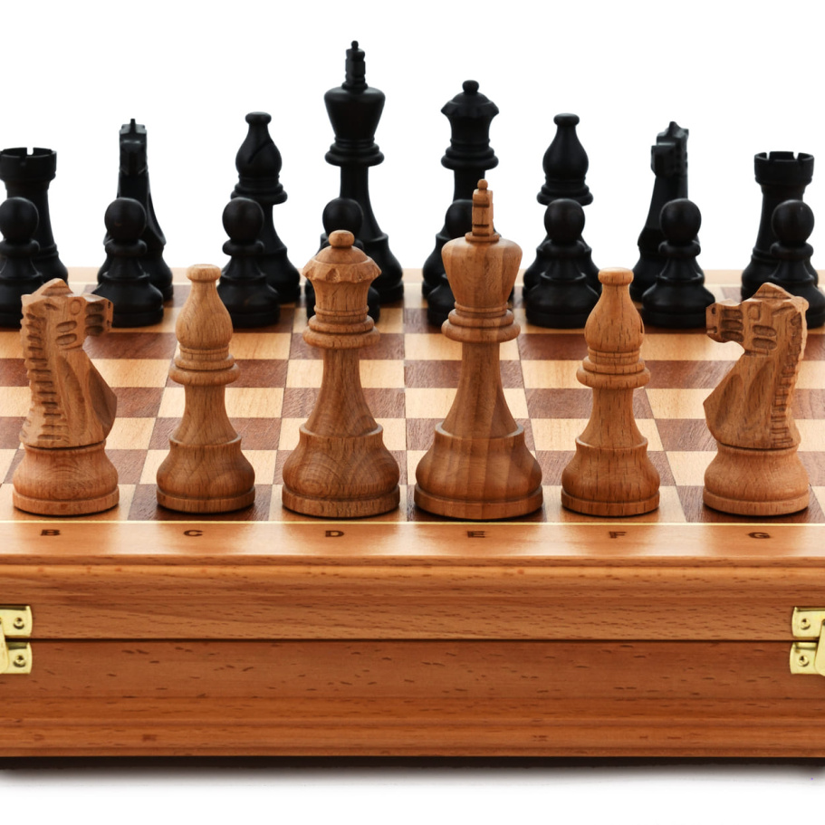 Шахматы в ларце "Титанид" бук купить в Санкт-Петербурге