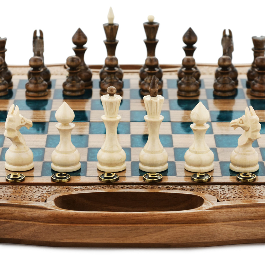 Шахматы + нарды резные "Топаз" 30 купить в Санкт-Петербурге Шахматы + нарды резные "Топаз" 30 купить в Санкт-Петербурге