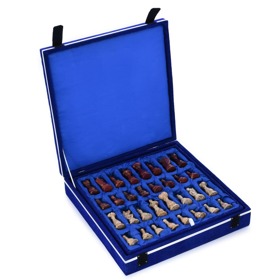 Шахматы каменные "Триада" яшма и ракушечник 30 купить в Санкт-Петербурге